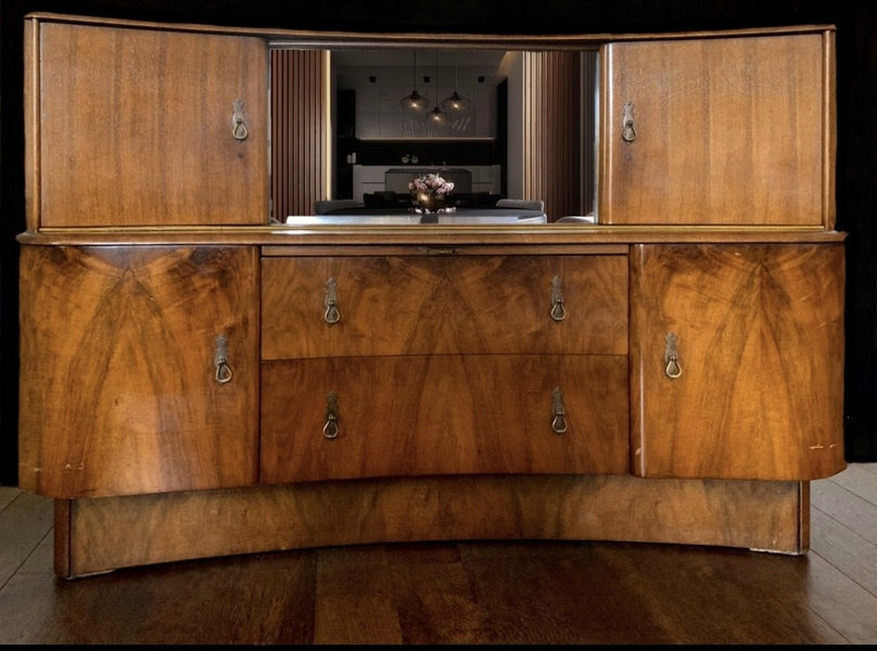 Art deco drinks cabinet, walnut whiskey bar, – A rare vintage treasure