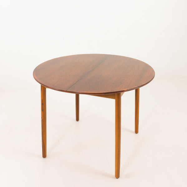 Danish mid century dining table with extension in rosewood, 1960s – A rare vintage treasure
